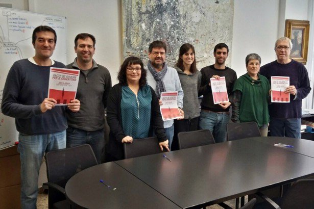 totmataro's tweet photo. Els tres regidors de @ERCargentona entren al govern d'Argentona #Maresme https://t.co/WKRTHZJT4M https://t.co/L1pelUYQnX