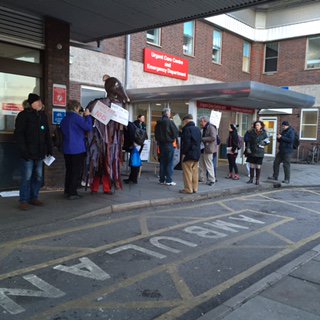 Main picket at Newham UCH #JuniorDoctorsStrike