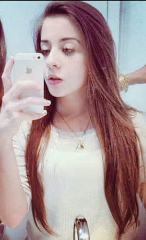 nickyCristina2's tweet photo. Se vc olha bem pra essa foto !! Não vai acreditar é vc #cellbita @cellbit 😂😂😍 https://t.co/bWBHhXfkLT