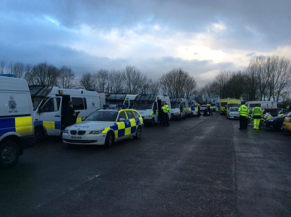 Frack_Off's tweet photo. Can UK #fracking industry survive these delays, bad press &amp; huge costs @ every site? NO! #Communityfightback #Upton https://t.co/k10UIMYIdh