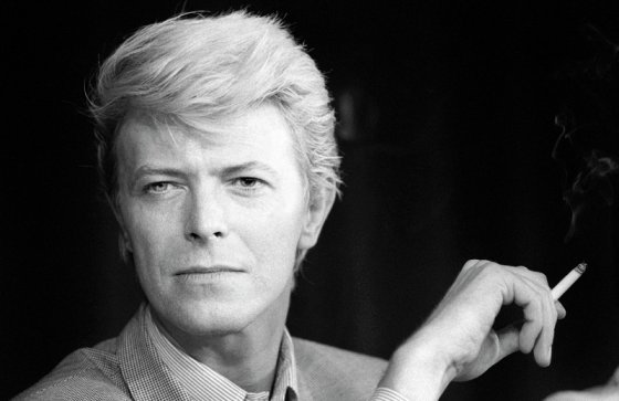 elespectador's tweet photo. David Bowie, la estrella bizarra del rock. https://t.co/sLPUV1E3Wa https://t.co/IWSs2tYM4h