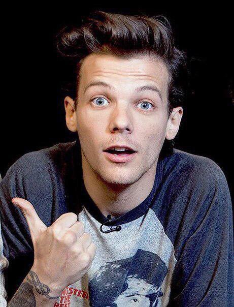 DDCAFP's tweet photo. FIVE hours until the BIG DDCAFP Announcement!

Louis Girls: are you excited?!
#DDCAdultFanProject https://t.co/595DvhH1p0