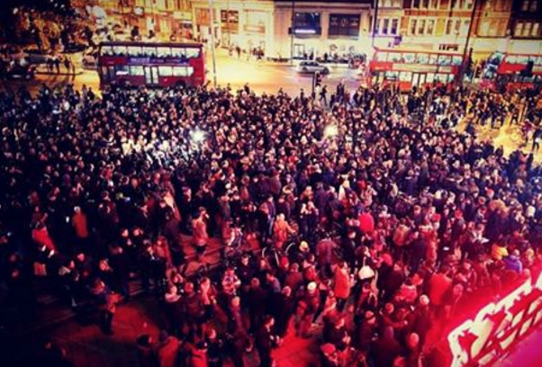 TimeOutLondon's tweet photo. Last night Brixton danced in the  street for Bowie: https://t.co/UyN9vZXi97 https://t.co/QZ0w4u6bCU