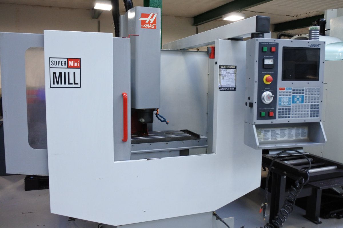 GMMachineryLtd's tweet image. IN STOCK NOW ! HAAS Super Mini Mill Vertical Machining Centre. Year 2002 - Lovely Condition #haas #milling #cnc
