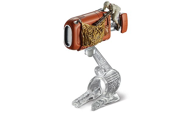 #WheresRey? Thankfully, she's in this second wave of #StarWars: #TheForceAwakens toys: bit.ly/1ZYdkmq