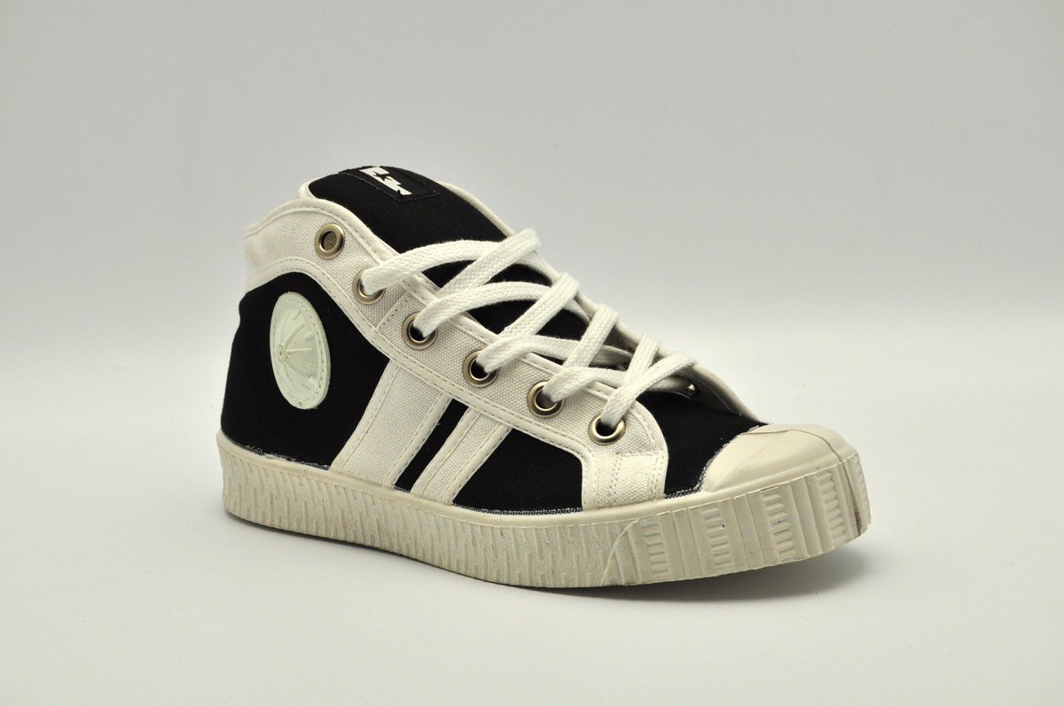 foempies classic vintage sneakers