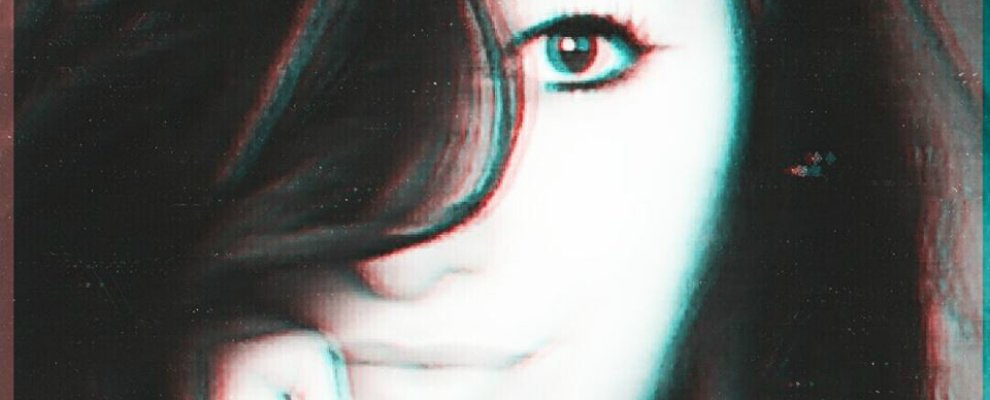 HigherMag's tweet image. MUSIC: Découvrez le EP "Midnight Chronicles" de ECHO (@Sirimande) bit.ly/1Kb95uN