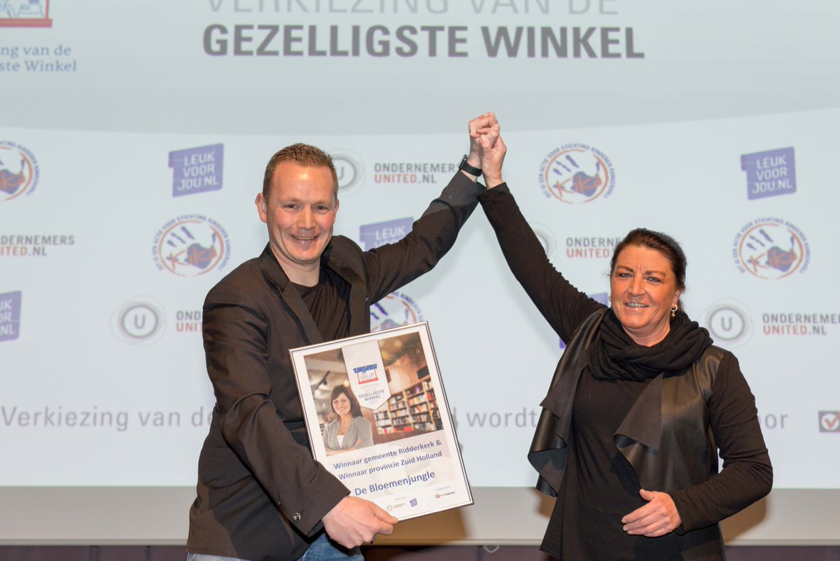 Wat was het gezellig! Bekijk nu de foto's van de Award Uitreiking: gezelligstewinkel.nl/foto2016