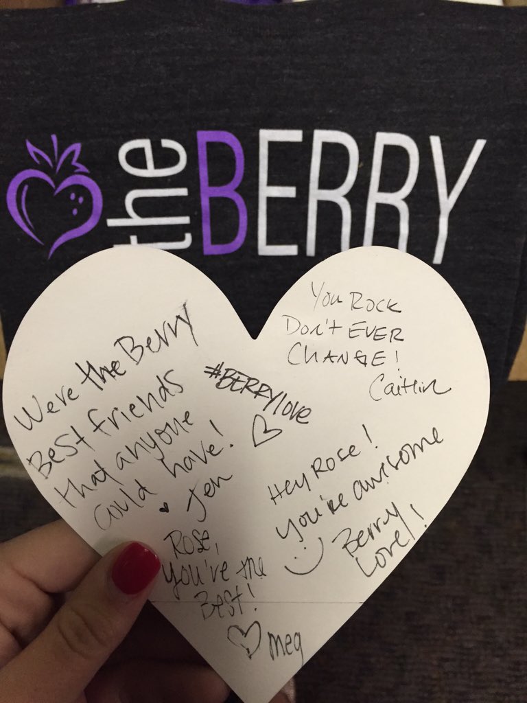 RadioRose's tweet photo. This just made my whole day. #BerryLove #BerryBestFriends @theberry https://t.co/UrDEGkK4gh