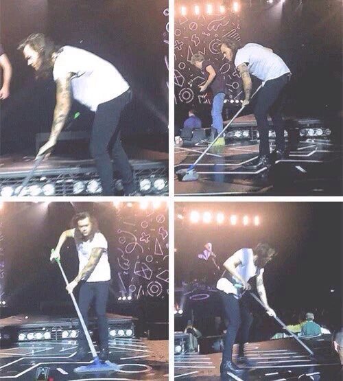 pidr_flik's tweet image. Из Гарри неплохая уборщица... СТОП
ЧТО, ЕСЛИ У ГАРРИ И ЛУИ РОЛЕВУХИ, ГДЕ ГАРРИ - СЕКСУАЛЬНАЯ УБОРЩИЦА?¿