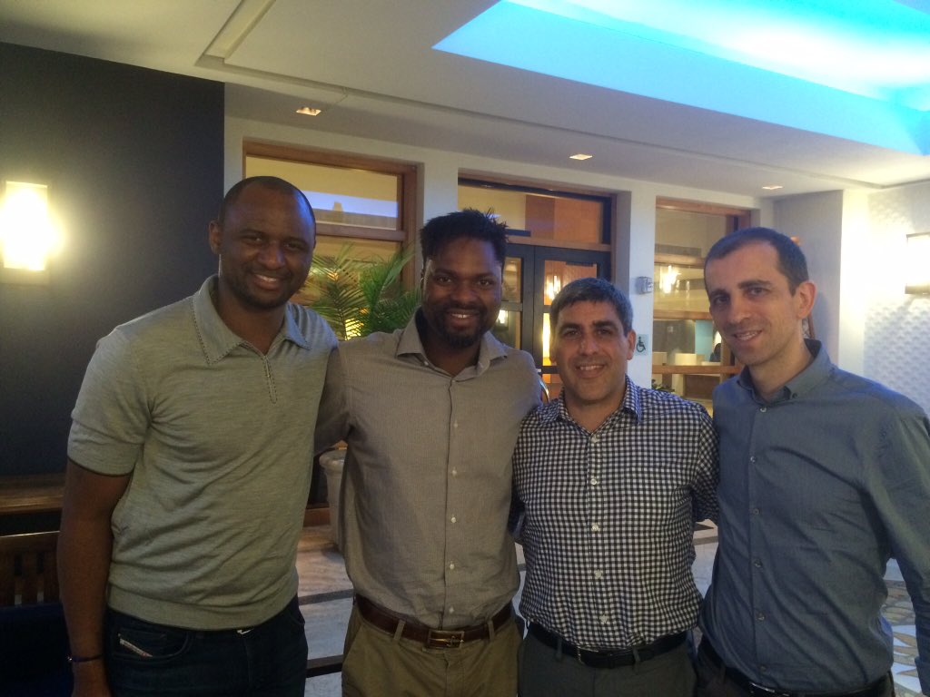 salifdiao77's tweet photo. Great to catch up with the Legends " we have the middle park in common " all the same only the shirt size changed 😂😂 https://t.co/g7ahE7dT6b
