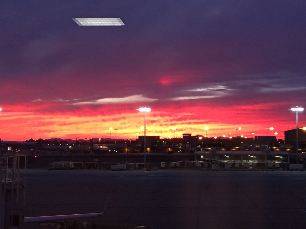 Kevin_King5's tweet photo. @Americanair #AmericanView https://t.co/Usbchzg6ki