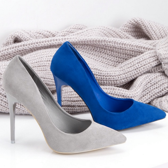 HeelsCom's tweet photo. Classy High Heels
#blueheels #blueshoes #greyheels #greyshoes #highheels #shoesdesign #shoes https://t.co/wIv0QmIgLv