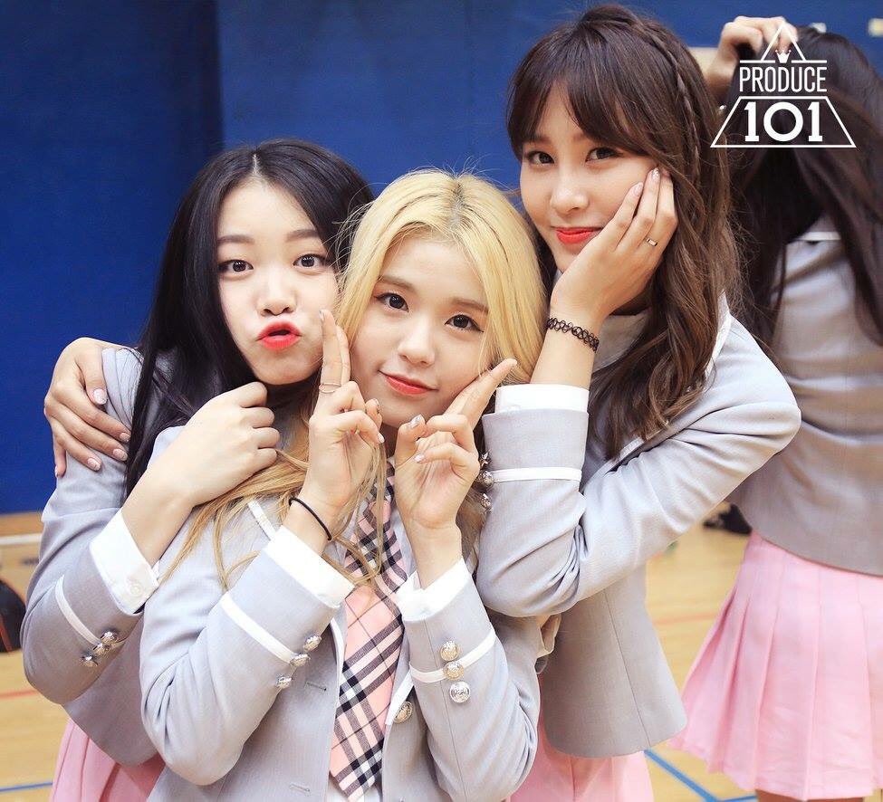 Pledis_PreGirls's tweet photo. #경원 #프로듀스101 #플레디스 #강경원 #Produce101 #PledisGirls #pledis #올스타전 #비하인드사진 https://t.co/vSAMlNqNZd