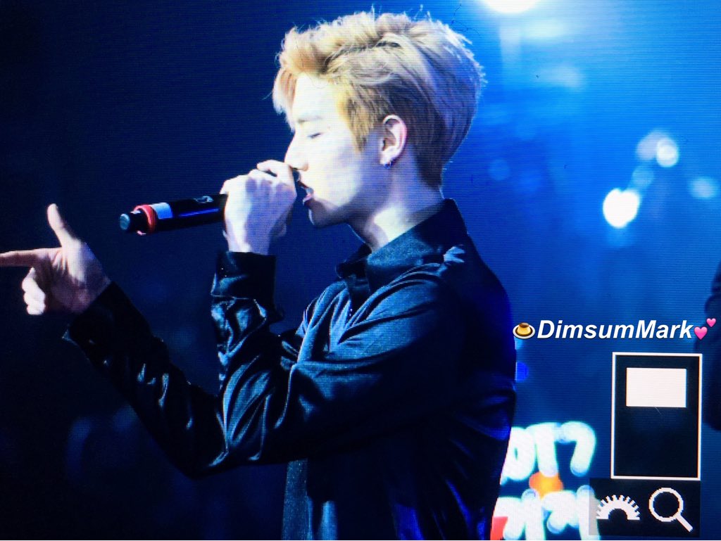 dimsum_mark's tweet photo. 160112 FCC IN SHANGHAI  #마크 #GOT7 #갓세븐 #mark ❤️❤️❤️ https://t.co/0aQlsgJPQV