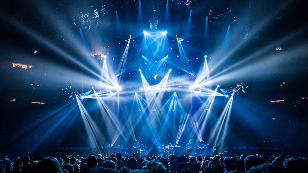 12/30/15 ~MSG~ My mothership 🚀Wishing my phriends in Mexico the grandest time this weekend! #phish #chriskuroda #ck5