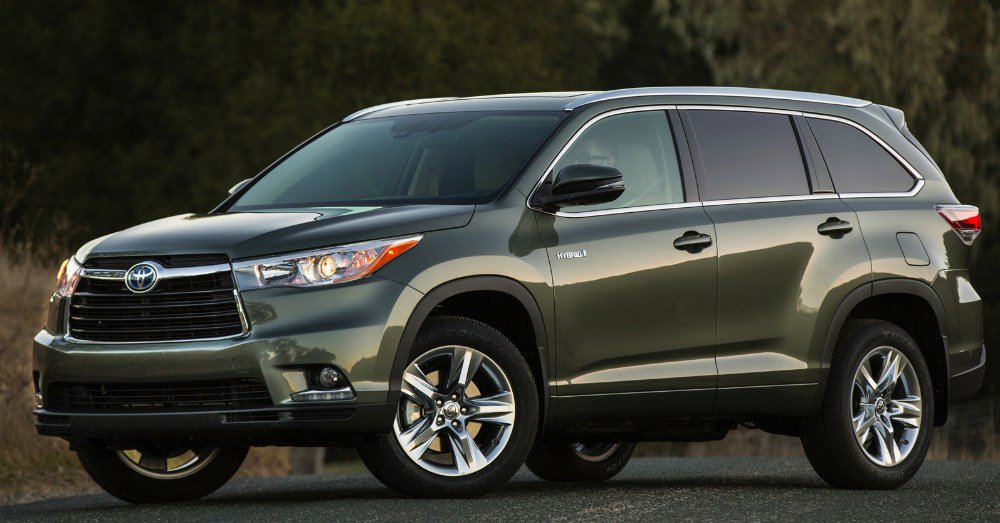 2016 Toyota Highlander: A Large Crossover We Love dealersjournal.com/2015/11/11/201…