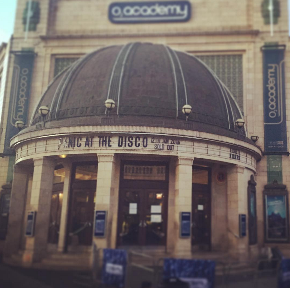PanicAtTheDisco's tweet photo. London let's fucking do this! https://t.co/1h5xLIzqeI