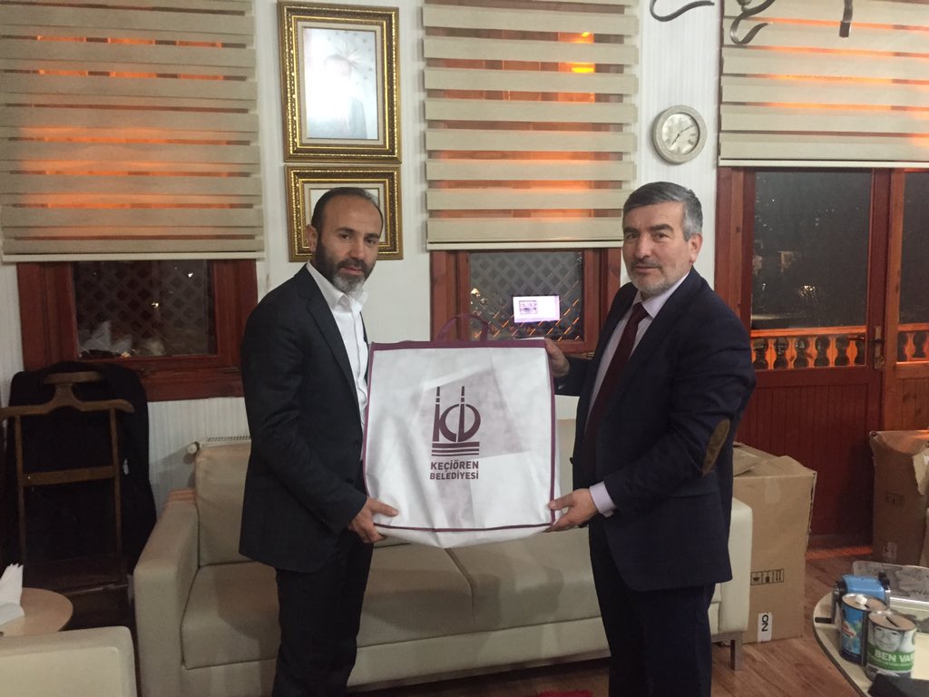 Keçiören gençlik derneği ziyareti başkanımız Mustafa ak ın SELAMI başkana tşkler selamlar <a href="/kbbmustafaak/">Mustafa AK 🇹🇷🇵🇸</a>