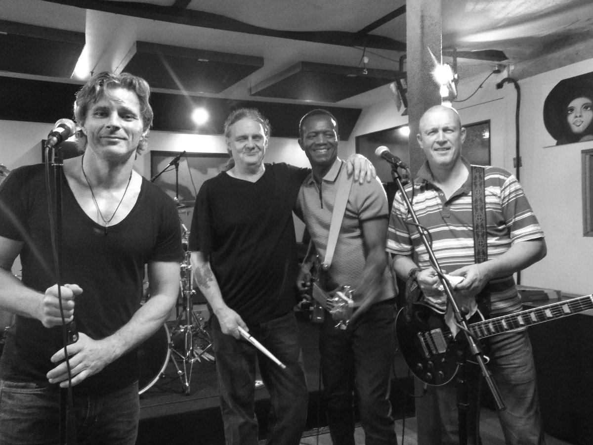 ArtOfSound2002's tweet photo. The Cold Bloodied Hearts !!! #BandoftheMonth #Bassdog #Nutlee #Vansargent #studio #rehearsal https://t.co/dTEDA03quE