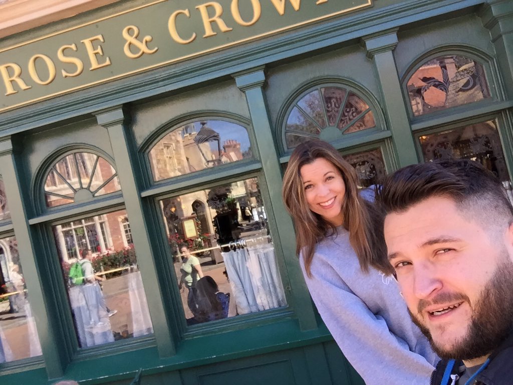 DISUnplugged tweet media