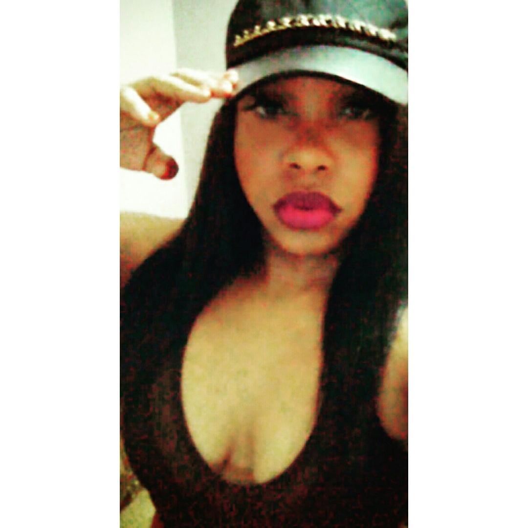 ScorpDatVixen's tweet photo. The whole of dem are #bait #body #smoking #figurate #badiva #scorpdatvixen 🔥💨 https://t.co/7x5ClWNGy3