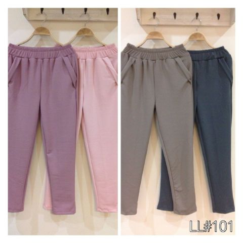 VucinicShop's tweet image. Kode: MUE6
Bahan: Waffle Impor (adem, jatuh, lembut)
Size: Fit to L
Harga: 135.000
#longpants #hijab #hijaberstuff