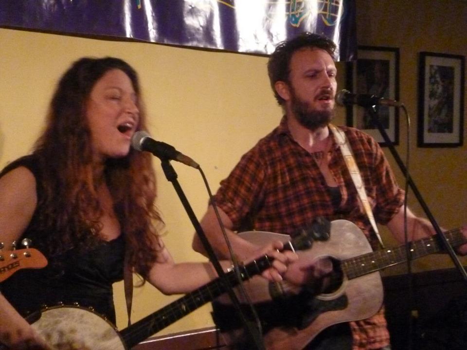 Dark Green Tree (@darkgreentree) on Twitter photo Great feedback! <a href="/Cambridgefolk/">Cambridge Folk Club</a> facebook.com/permalink.php?… <a href="/boohewerdine/">Boo Hewerdine</a> <a href="/1970Company/">Ben Adey</a> <a href="/alliefoxmusic/">Allie Fox</a> Great feedback! <a href="/Cambridgefolk/">Cambridge Folk Club</a> facebook.com/permalink.php?… <a href="/boohewerdine/">Boo Hewerdine</a> <a href="/1970Company/">Ben Adey</a> <a href="/alliefoxmusic/">Allie Fox</a>