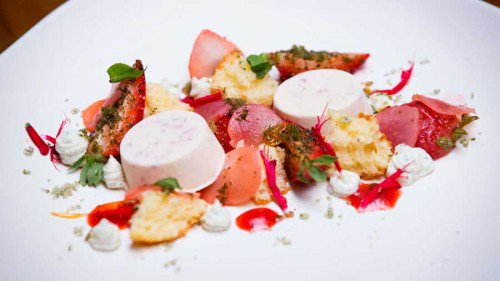 Strawberries with Cider, Goats Cheese, Grapeseed Oil Cake &amp; Strawberry Sauce <a href="/masterchefau/">MasterChef Australia</a>  masterchefrecipe.net/strawberries-w…