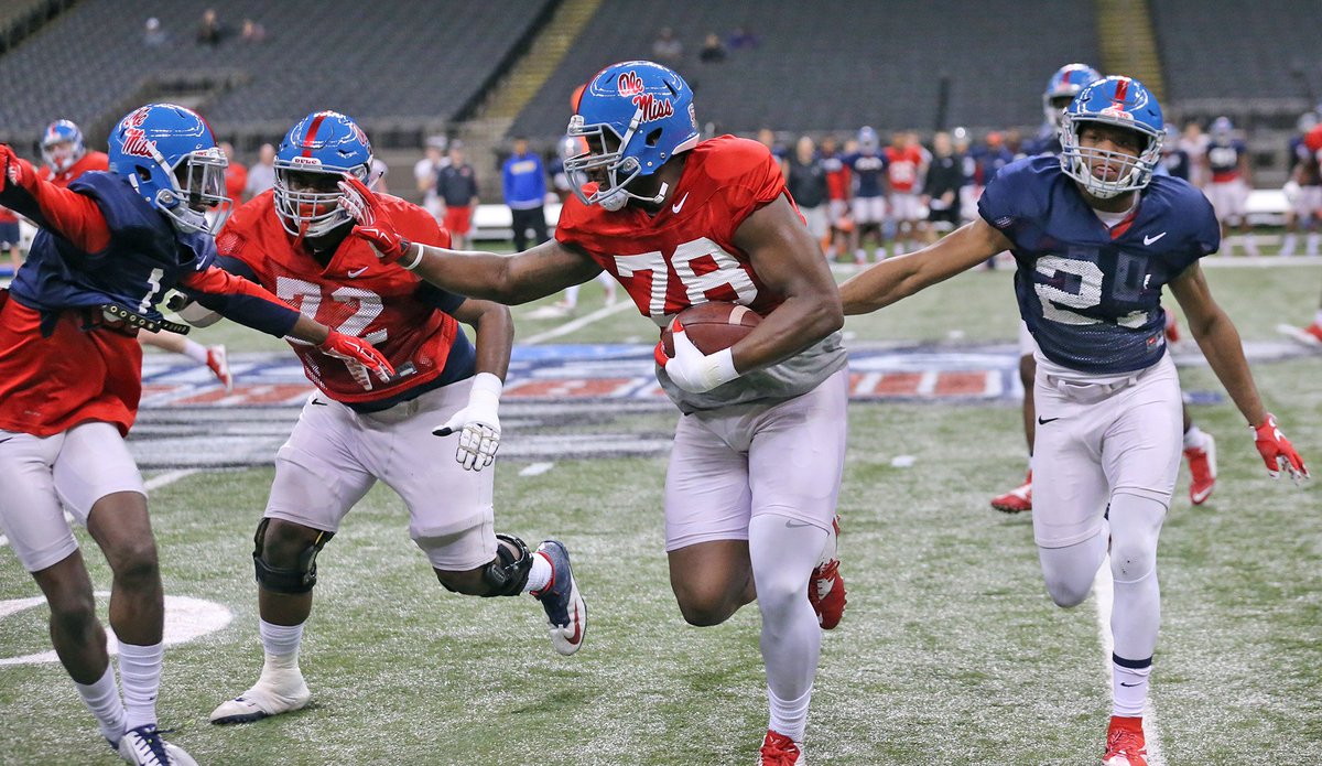 OleMissPix's tweet image. .@KingTunsil78 @SugarBowlNola TD? 

Had great pics of it in practice but had 2 hold 4 obvious reasons. @OleMissFB