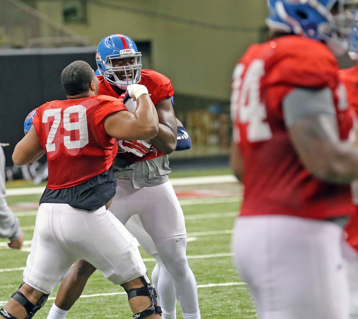 OleMissPix's tweet image. .@KingTunsil78 @SugarBowlNola TD? 

Had great pics of it in practice but had 2 hold 4 obvious reasons. @OleMissFB