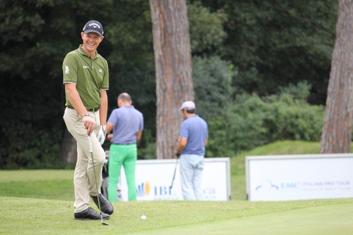 FederGolf's tweet photo. Finale Qualifying School #Tadini e #Delpodio in Thailandia per la carta #AsianTour. La news https://t.co/9NLHJMT6iL https://t.co/VvYSaheEWn
