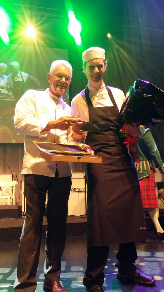 Culinair talent <a href="/StefHofstede/">Stef Hofstede</a> opvolger van <a href="/EmielKB/">Emiel Kwekkeboom</a> en tweede winnaar Cas Spijkers Trofee. GEFELICITEERD!