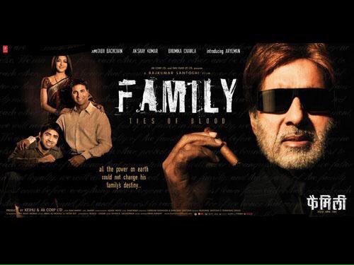 MosesSapir's tweet photo. #10YearsOfFamily Amitabh Bachchan's spectacular Performance @SrBachchan https://t.co/nIv9M3J2Ag