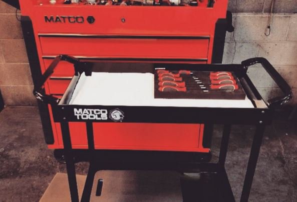 matcotools's tweet photo. When your #toolbox & #screwdrivers match ... Goals ๐ (๐ท: crown_drinkur on Instagram) #MatcoTools #NewCart #Goals https://t.co/KNsK97q7TN