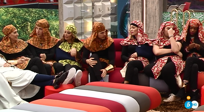 GHmomentazos's tweet photo. #Límite1GHVIP ¡¡Conectamos con la casa!! > https://t.co/XxKwmK9XcI https://t.co/u3Gut8odbW