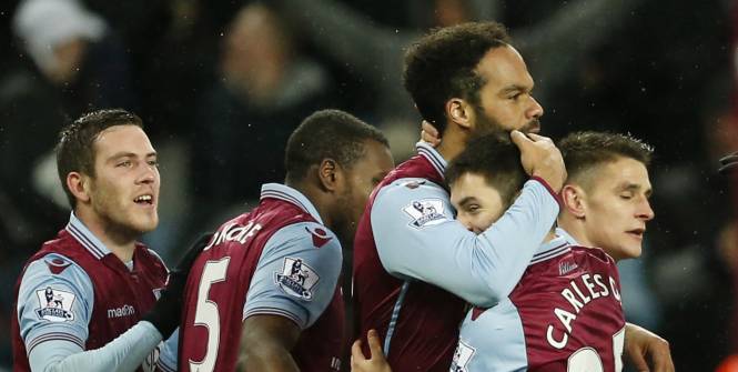 lequipe's tweet photo. Première victoire pour Rémi Garde avec Aston Villa ! https://t.co/VmnNAC5Zbf https://t.co/SecYhNlHkx