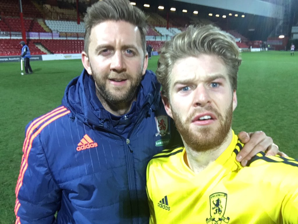 Clayts15's tweet image. Warm down with the main man !! Get in, lads dug in and got the 3 points . Fans top draw , got us through 💪🏼⚽️ #utfb