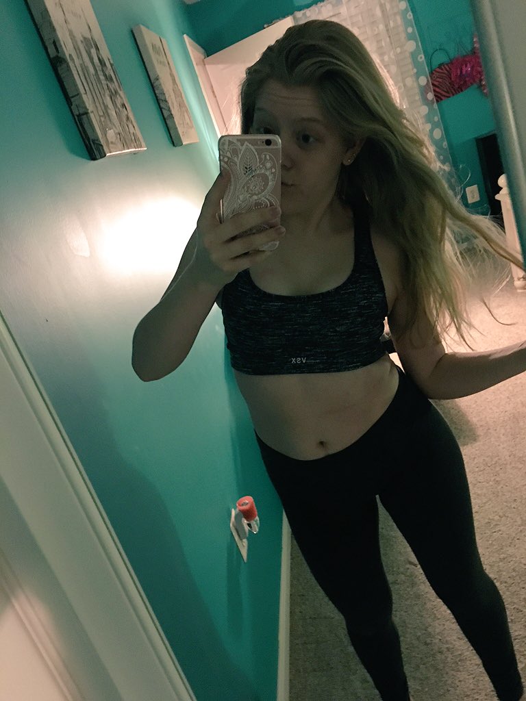 im_hayleyy's tweet photo. Victoria's Secret never lets me down 😍 @VictoriasSecret https://t.co/Fw6Zd48RkZ