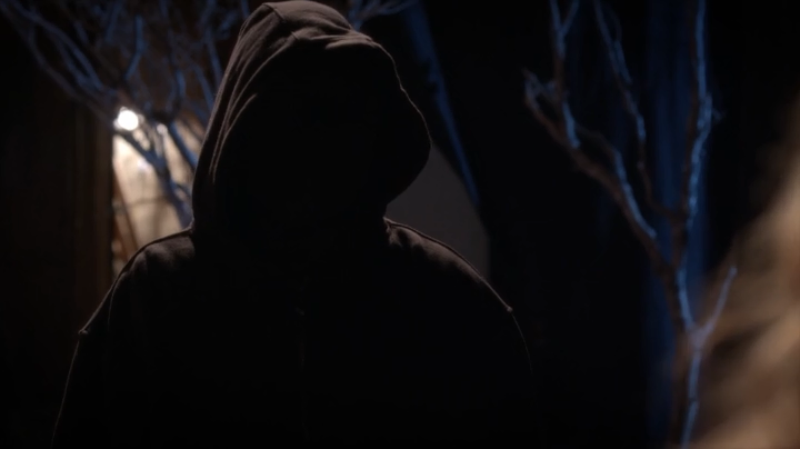 PLLBigSecrets's tweet image. The #PLLProm Episode is on right now on @FreeformTV #PLLMarathon