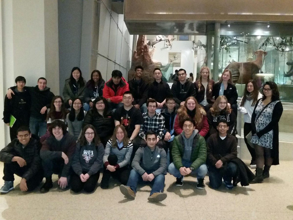 ParamusCathHS's tweet image. Paladins concluded their DC tour with a visit to the National @HolocaustMuseum 🇺🇸🏛🚌 #PCdoesDC #USHMM