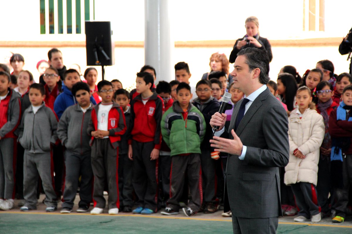 SEP_mx's tweet photo. Entre marzo y abril se presentará la 1er propuesta de los nuevos planes y programas para el nuevo Modelo Educativo https://t.co/RH77a48Fl8