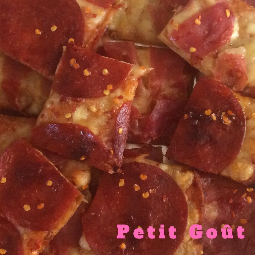 GoutPetit's tweet photo. Disfruta unas tapas de chorizo español y jamón serrano en https://t.co/wAldcAPt7D pedidos. https://t.co/xvhHBaeXko