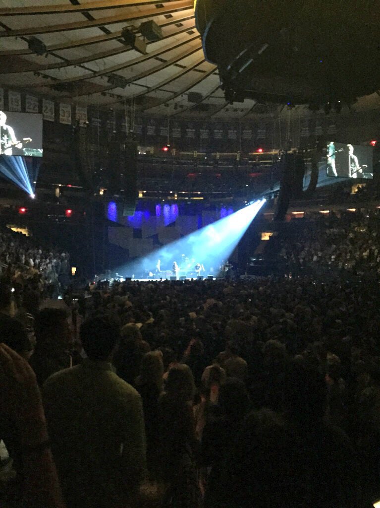 Chrisfinkk's tweet photo. @dispatchmusic The one and only Dispatch at MSG 2015 #PatchPic https://t.co/9j2iXY9fnG