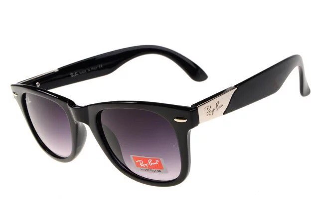 StizersShopping's tweet image. Retweet for a chance to win a pair of ray ban sunglasses! don't forget to visit our website! For amazing prices!