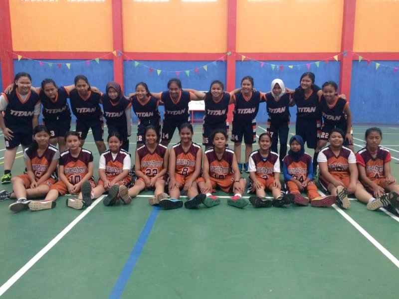 TMCup16's tweet photo. Pertandingan basket putri selanjutnya adalah SMPN 17 Tangsel vs SMPN 3 Tangsel! 👭🏀 https://t.co/dWv6fELeNh