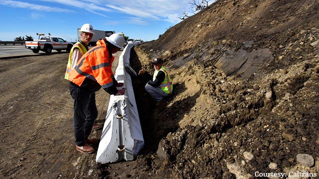 NewsChannel312's tweet photo. Caltrans Project to Protect #SolimarFire Burn Area From Mudflows Underway: https://t.co/Y9c3Gf622G https://t.co/Pdh2MD9BiS