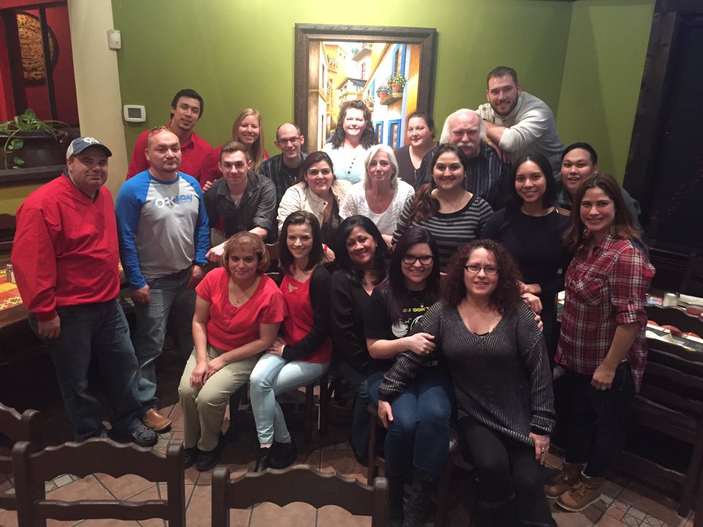 Brooke4Target's tweet image. We had a great night celebrating 2015! #T1765 has fought all year for great results and it shows! #G391Engagement