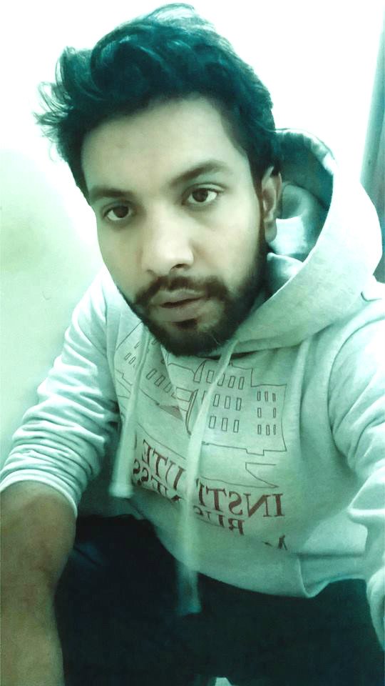 channaism's tweet photo. back from #winterjogging .. my good morning #selfie #Pakistan #peaceandlove https://t.co/piEYyeFxVB
