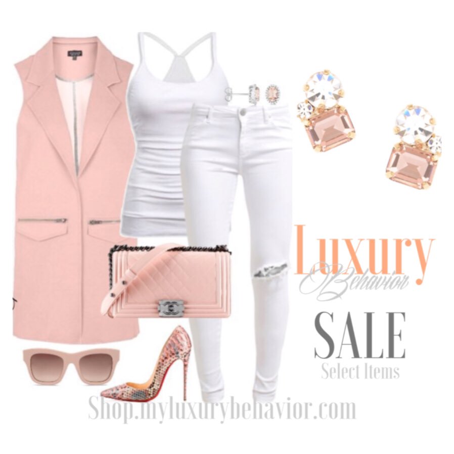 LuxuryBehavior's tweet photo. PINK https://t.co/9iWd9QKhBO